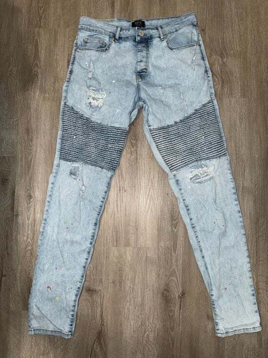 Boohoo Other - Boohoo Light Blue Denim Jeans with paint splatter